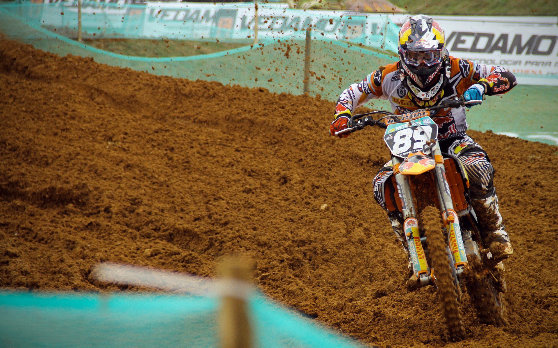 足球与科技：虚拟训练场引领新革命，虚拟足球技巧